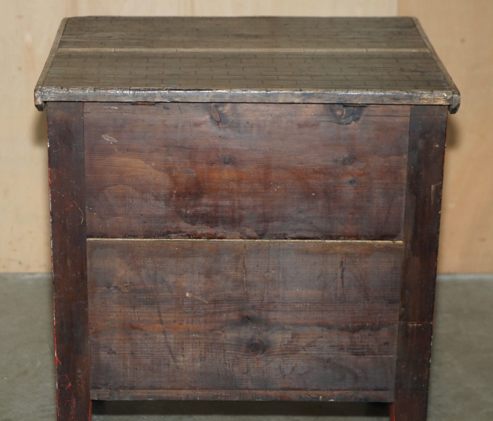 photo vintage Antique 1760 Georgian English Country House Painted English Pine Trunk Or Chest