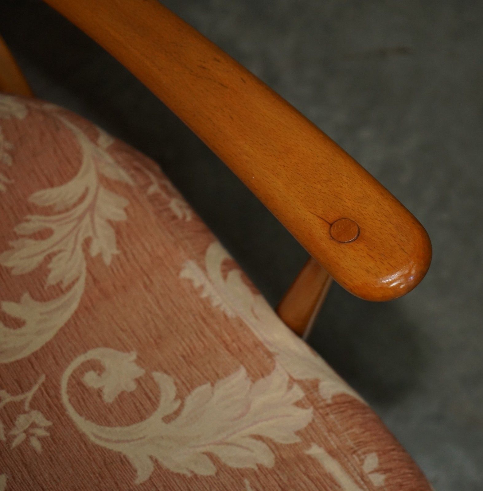Pair Of Sublime Condition Ercol Windsor 203 Blonde Wood Armchairs Part Of Suite photo 2750.0