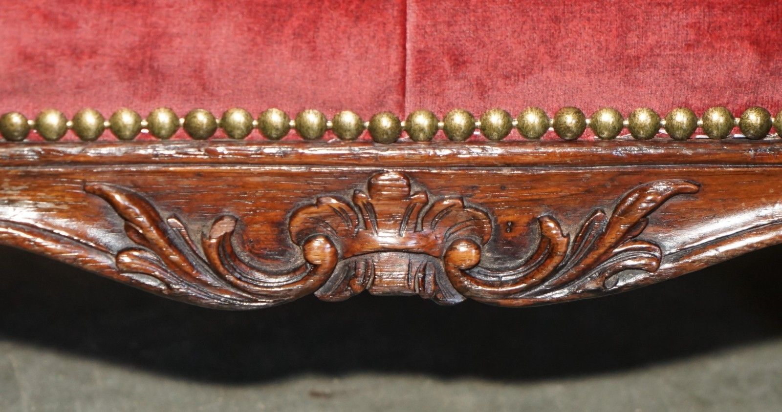 Antique Victorian Mahogany Framed Salmon Velour Chesterfield Tufted Footstool photo vinterior