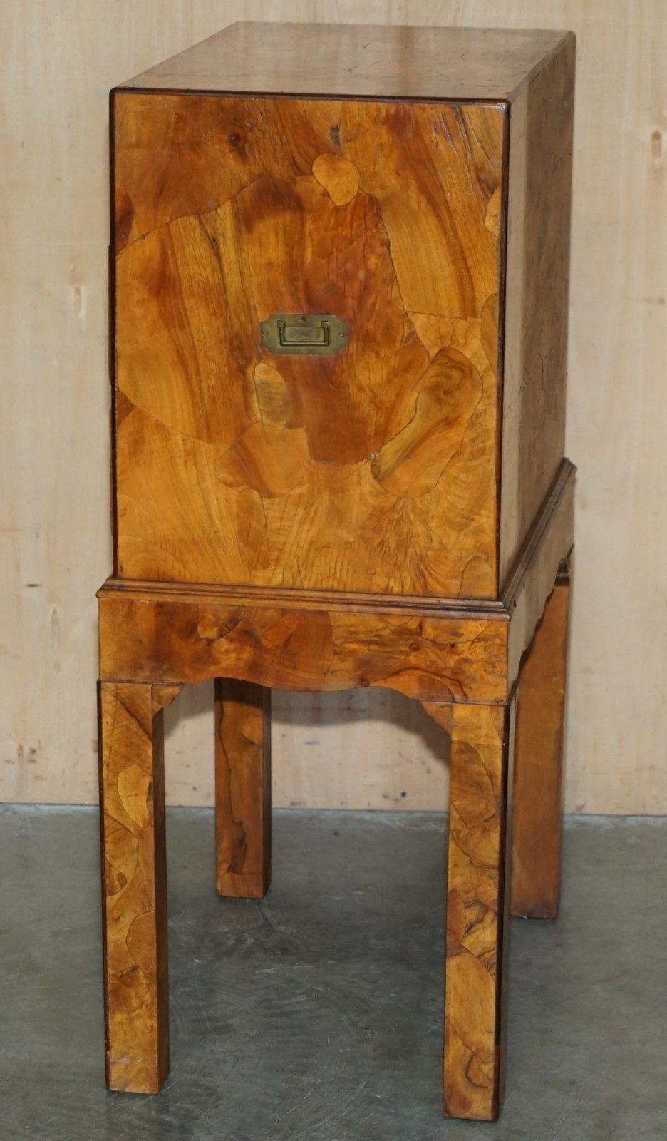 photo vinterior Antique Victorian Olive Wood Military Campaign Drinks Cabinet Chest Of Drawers