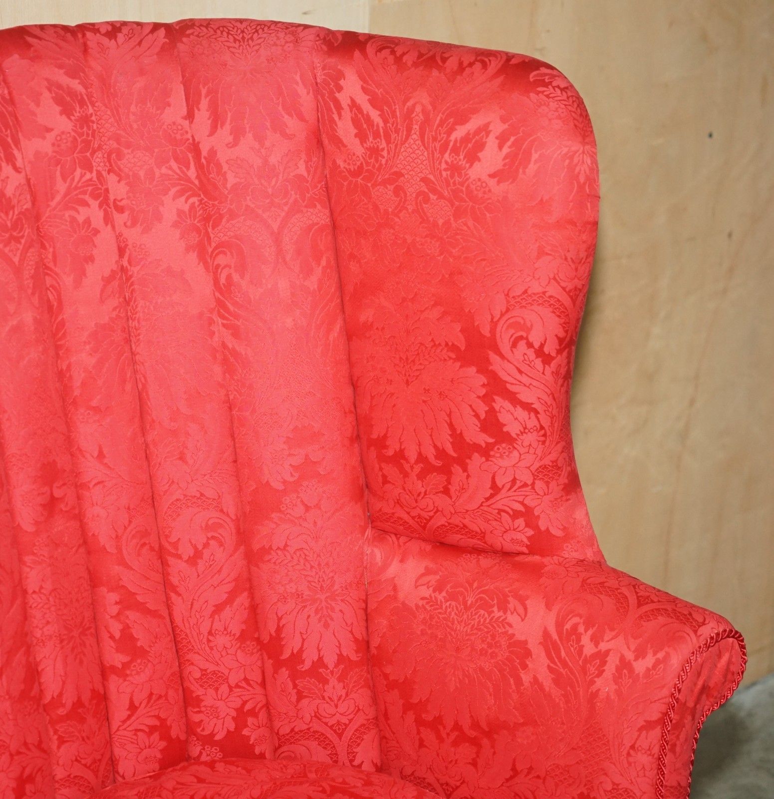 photo furniture Fine Antique Fluted Back Victorian Damask Porters Windback Barrel Armchair
