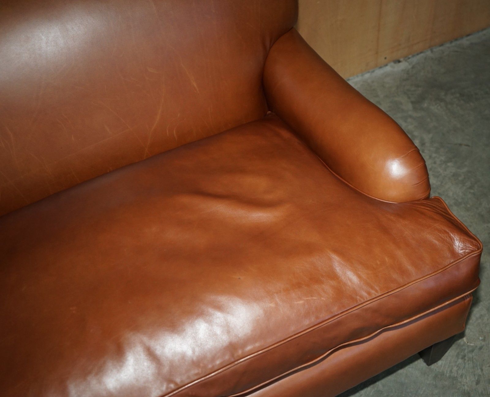 photo furniture Extra Large Howard George Smith Style Brown Leather Love Seat Armchair Sofa