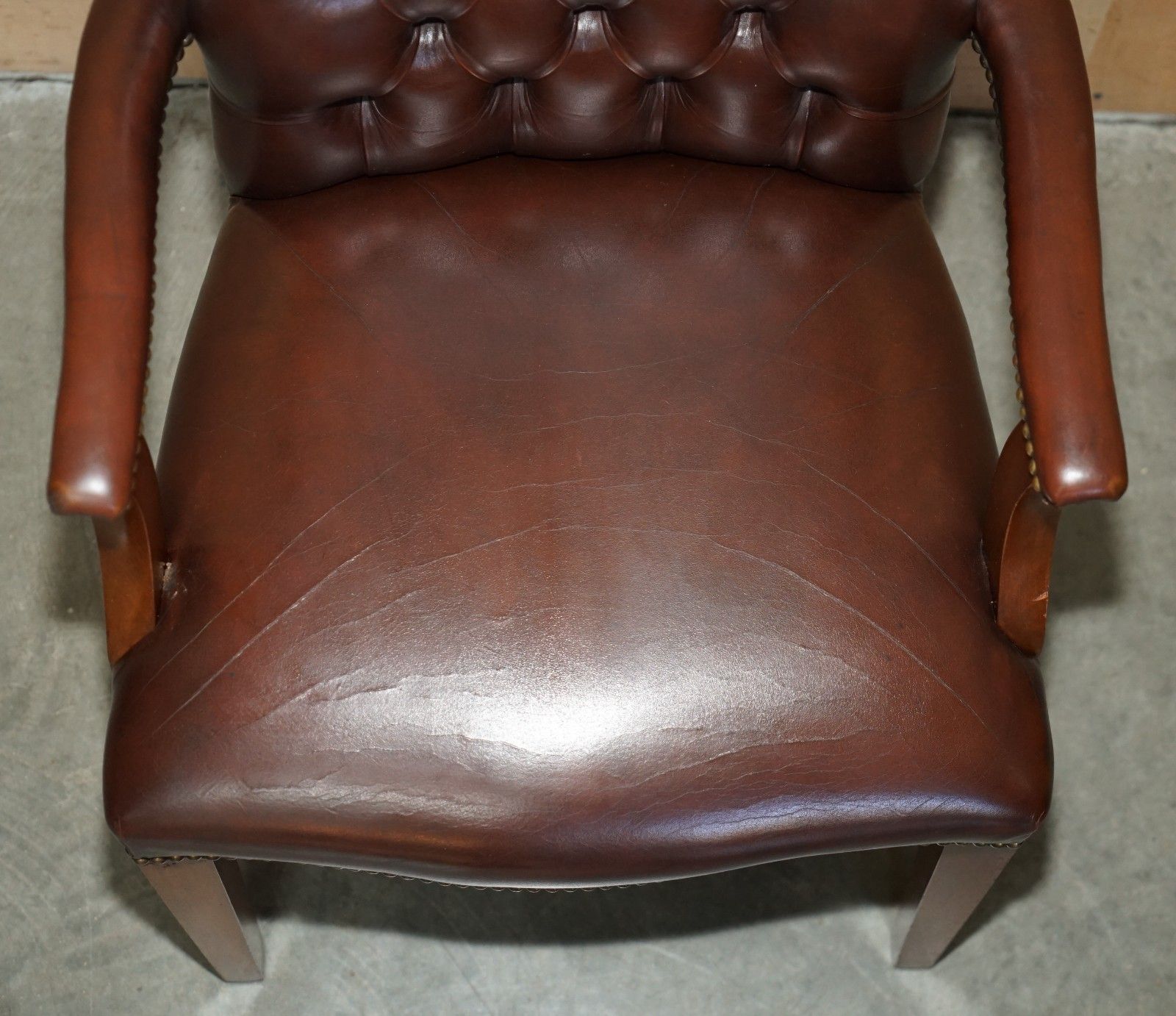 George II Style Chesterfield Brown Leather Gainsborough Carver Office Armchair photo vinterior