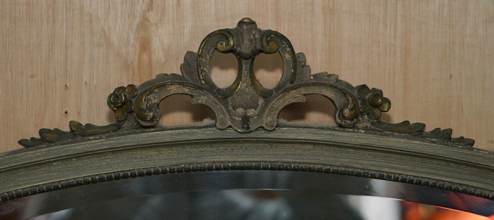 photo furniture Antique French Louis XVI Style Dressing Room Console Table Full Length Mirror