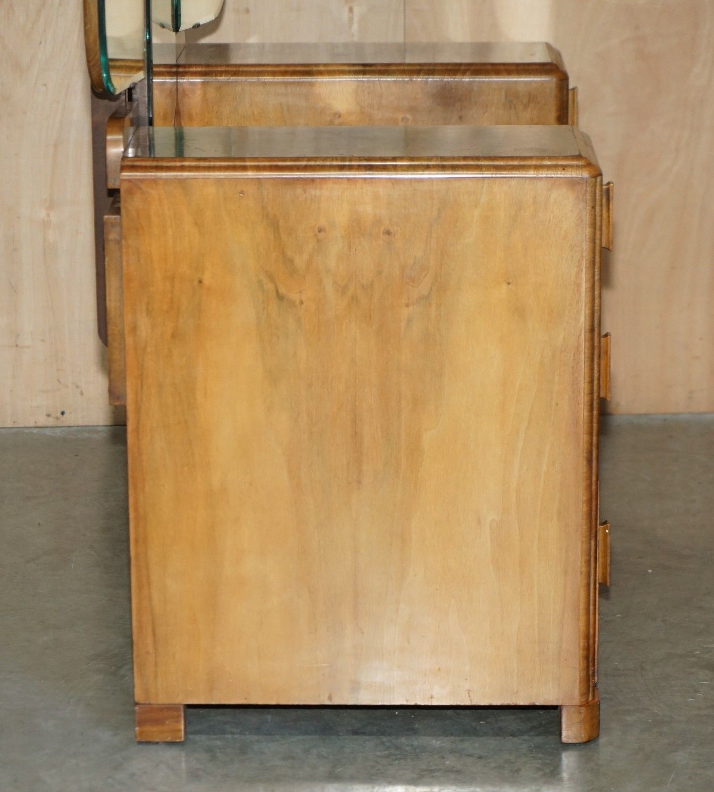 photo vintage Lovely Art Deco Circa 1930's Satin Walnut Dressing Table + Mirror Part Of Suite