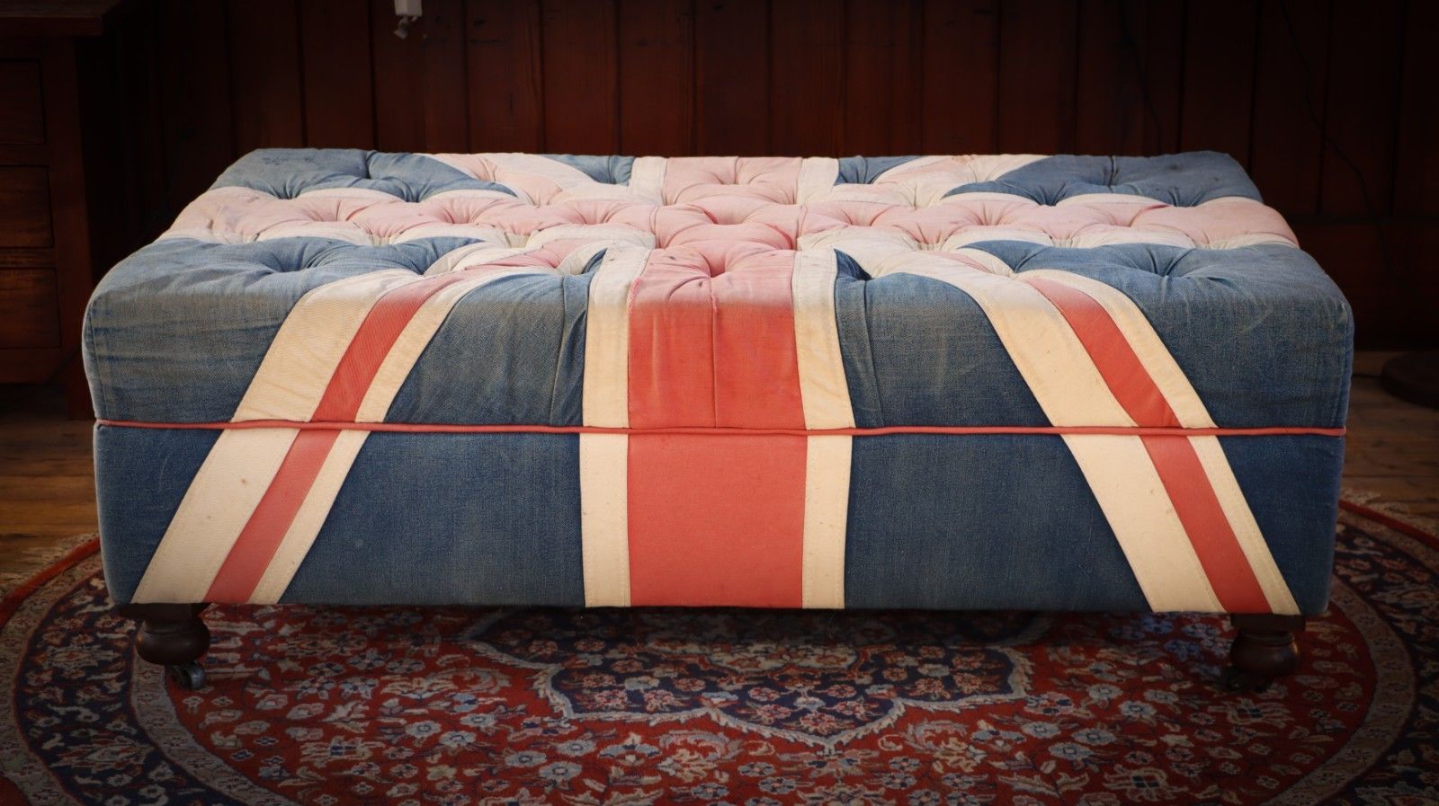 Superb Timothy Oulton Halo Westminster Buttoned Footstool Ottoman Union Jack 🚚 photo 1400.0