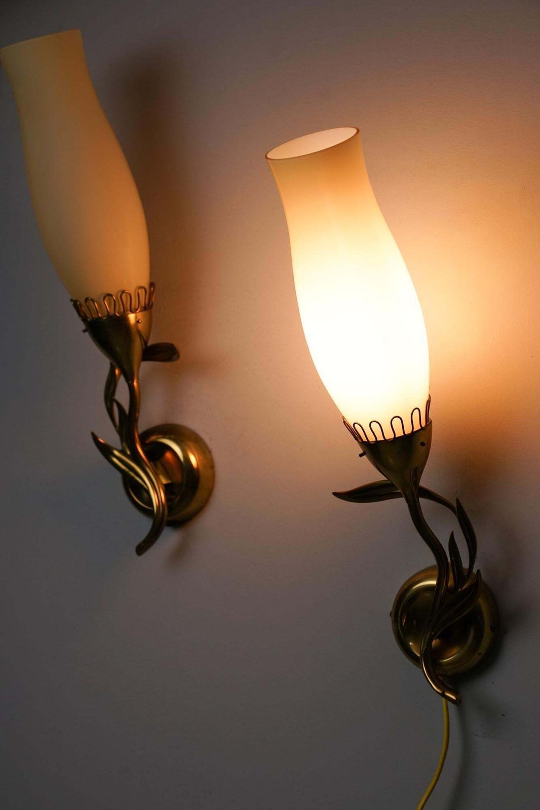 Model 71020 Scandinavian Modern Pair Of Wall Lights, Mauri Almari, Idman Oy photo 3043.0