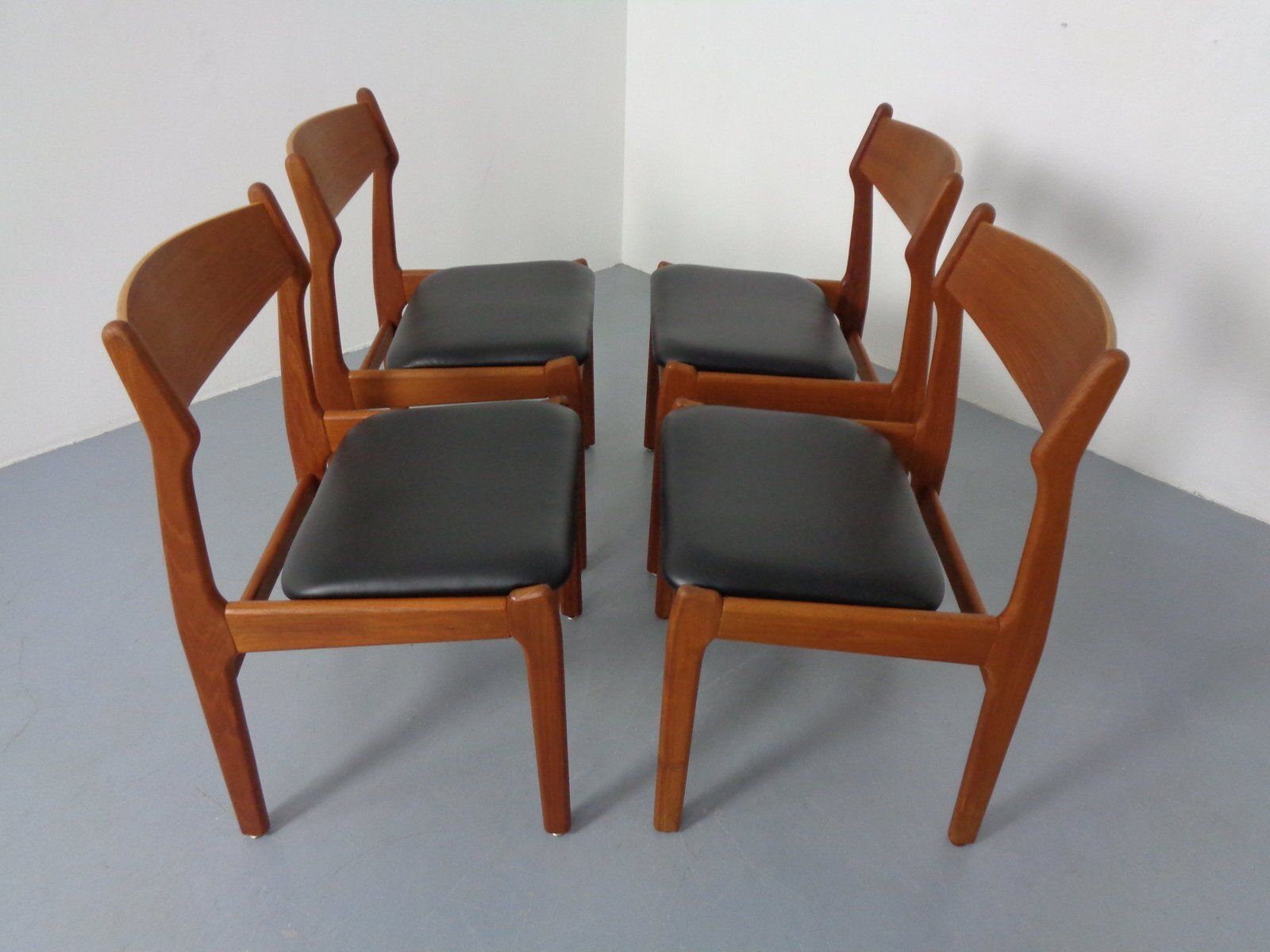 Teak Dining Chairs By Erik Buch For Od Møbler, Denmark, 1960s, Set Of 4 photo vinterior