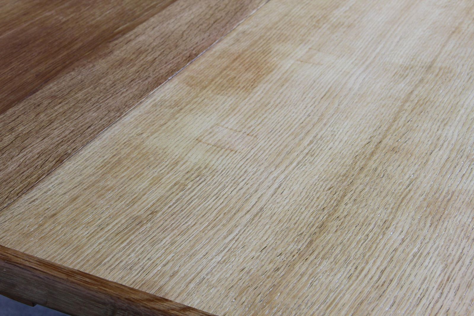 Vintage Danish Modern Oak Round Table, H. Kjærnulf Style, 1960s photo vinterior