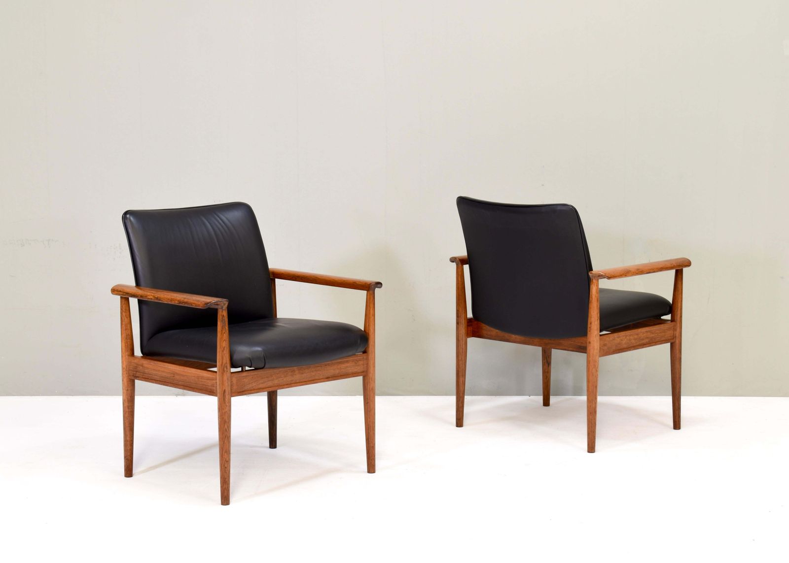 Early Finn Juhl ‘Diplomat’ Chairs Model 209 By France & Son – Denmark, 1955 65 photo for sale