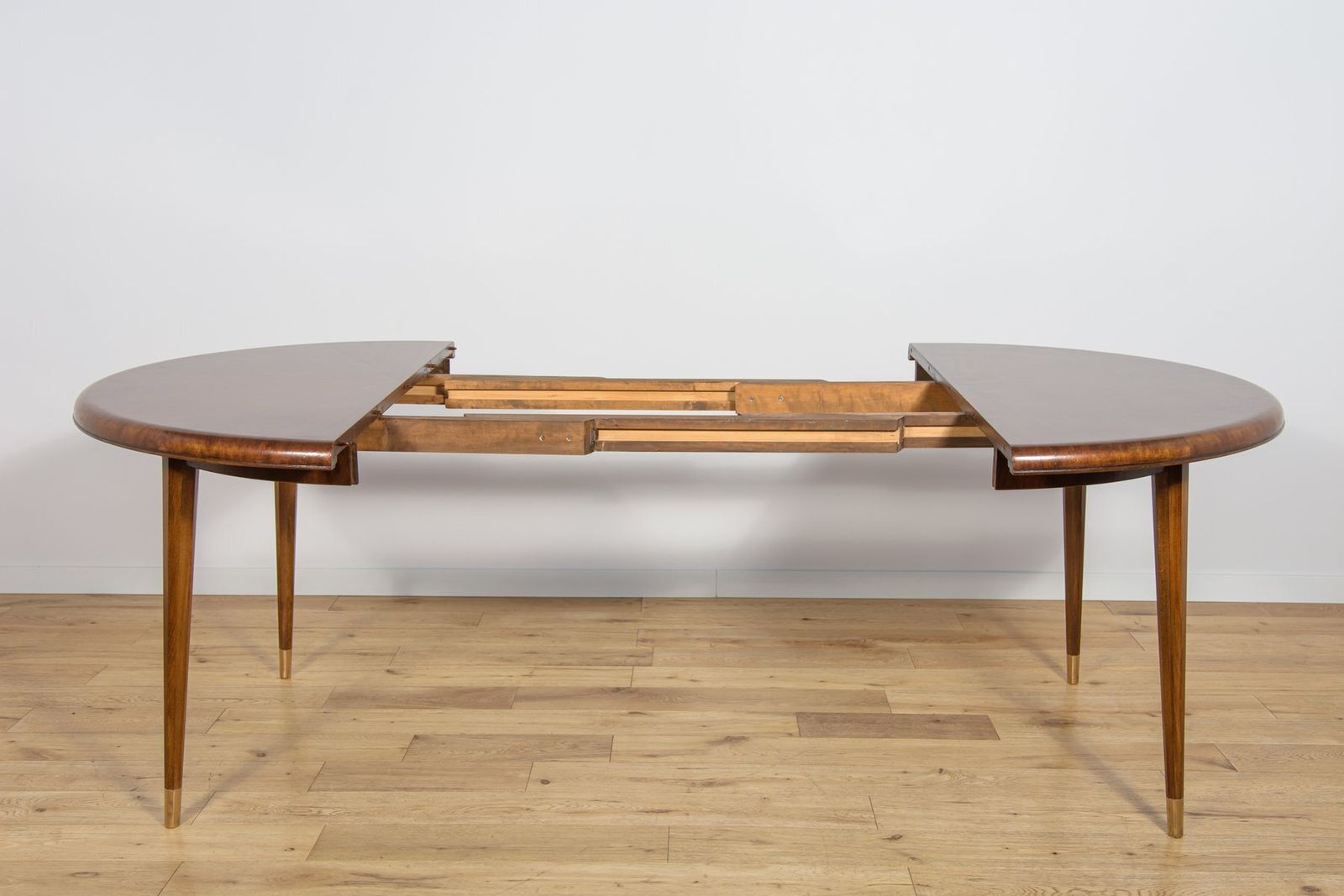 Art Deco Round Extendable Teak Dining Table, France, 1930s photo vinterior