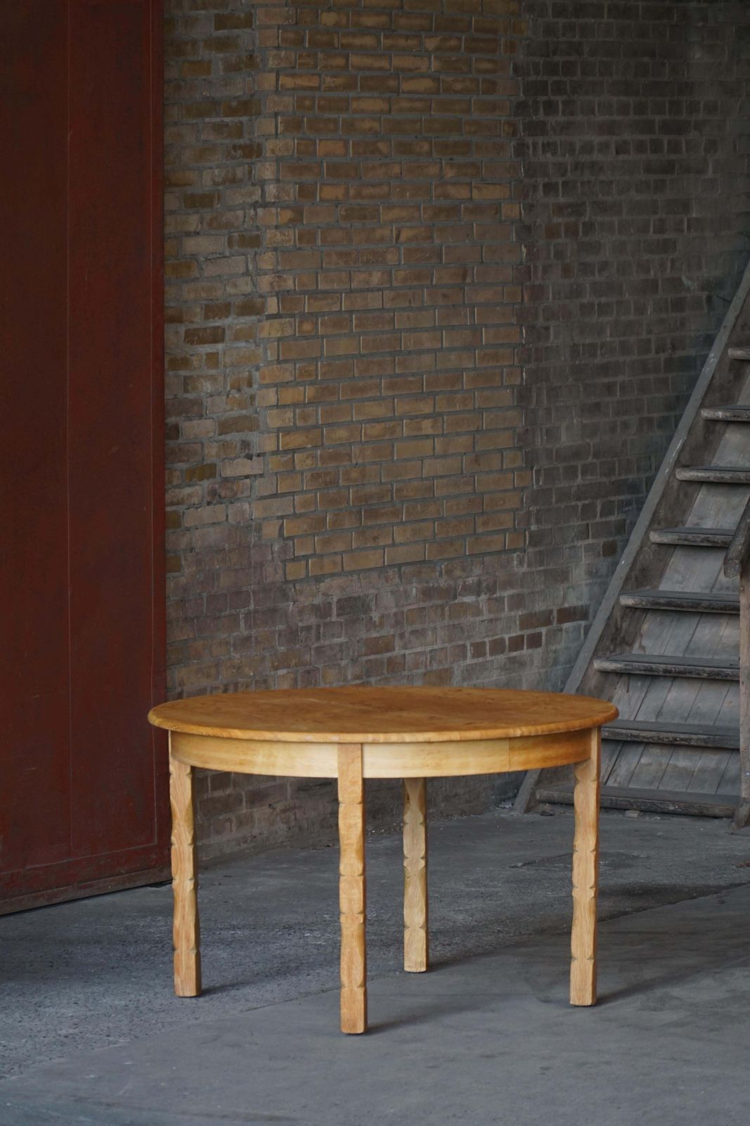 Mid Century Round Oak Dining Table With Three Extensions, Danish Modern, 1960s photo Furniture