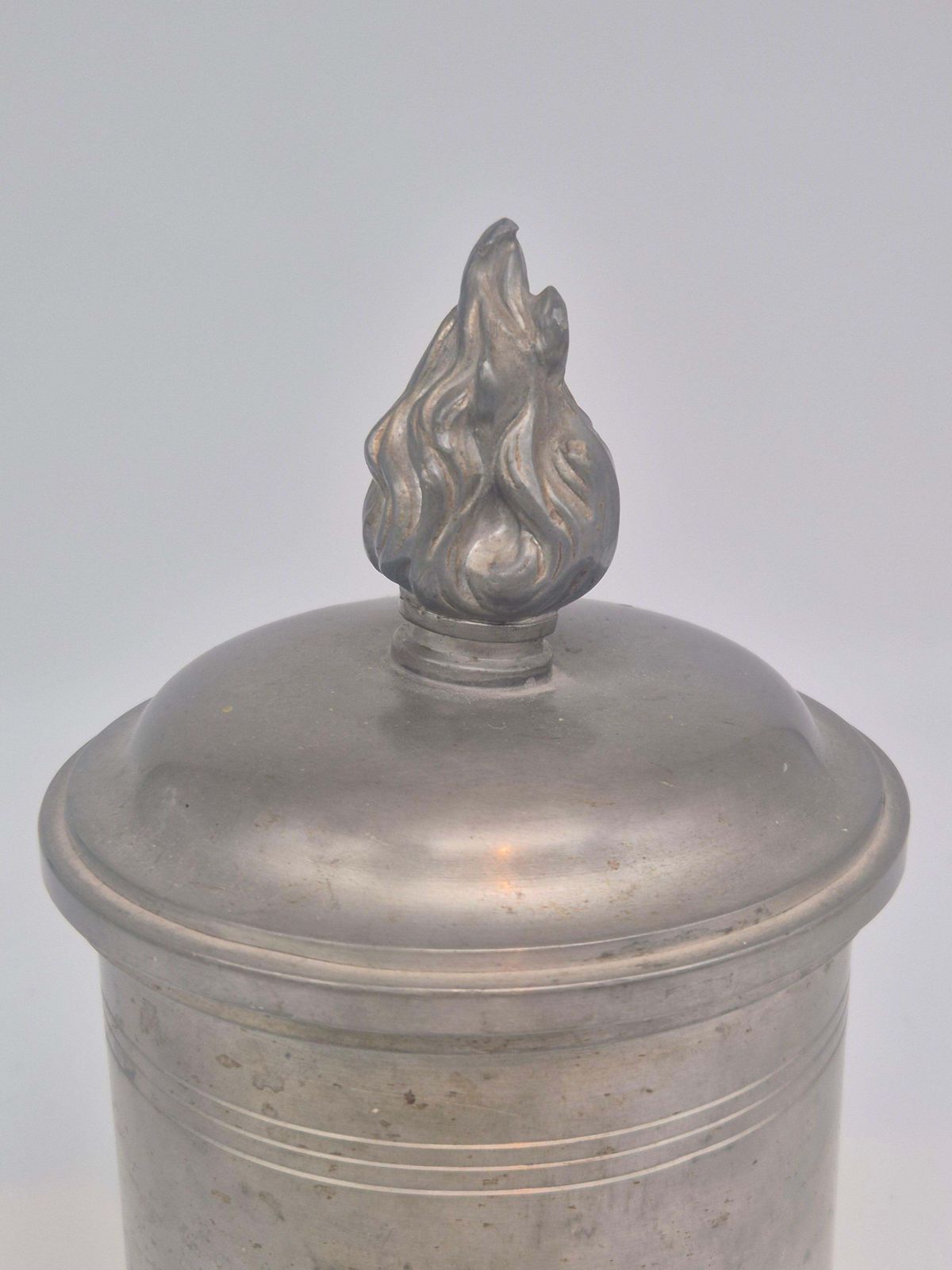 Rare Swedish Grace Lid Box In Pewter With Decor Of Flame By Sylvia Stave, Cgh. photo for sale