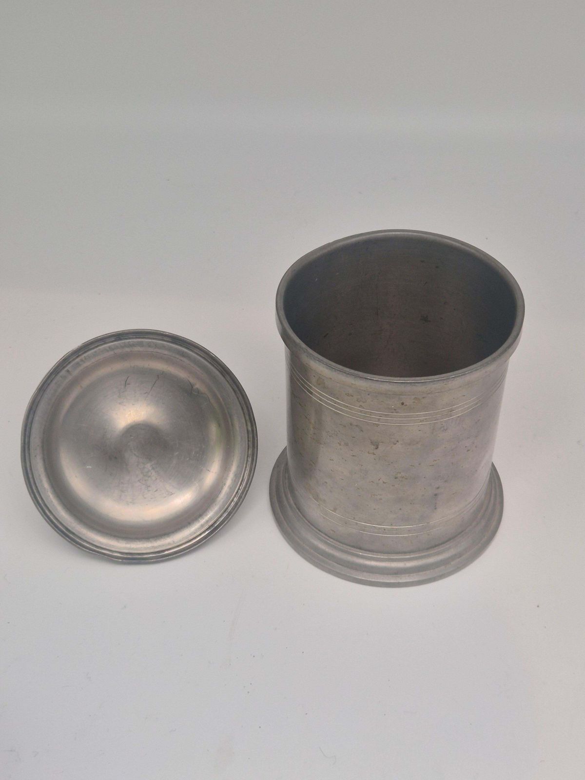 Rare Swedish Grace Lid Box In Pewter With Decor Of Flame By Sylvia Stave, Cgh. photo vinterior