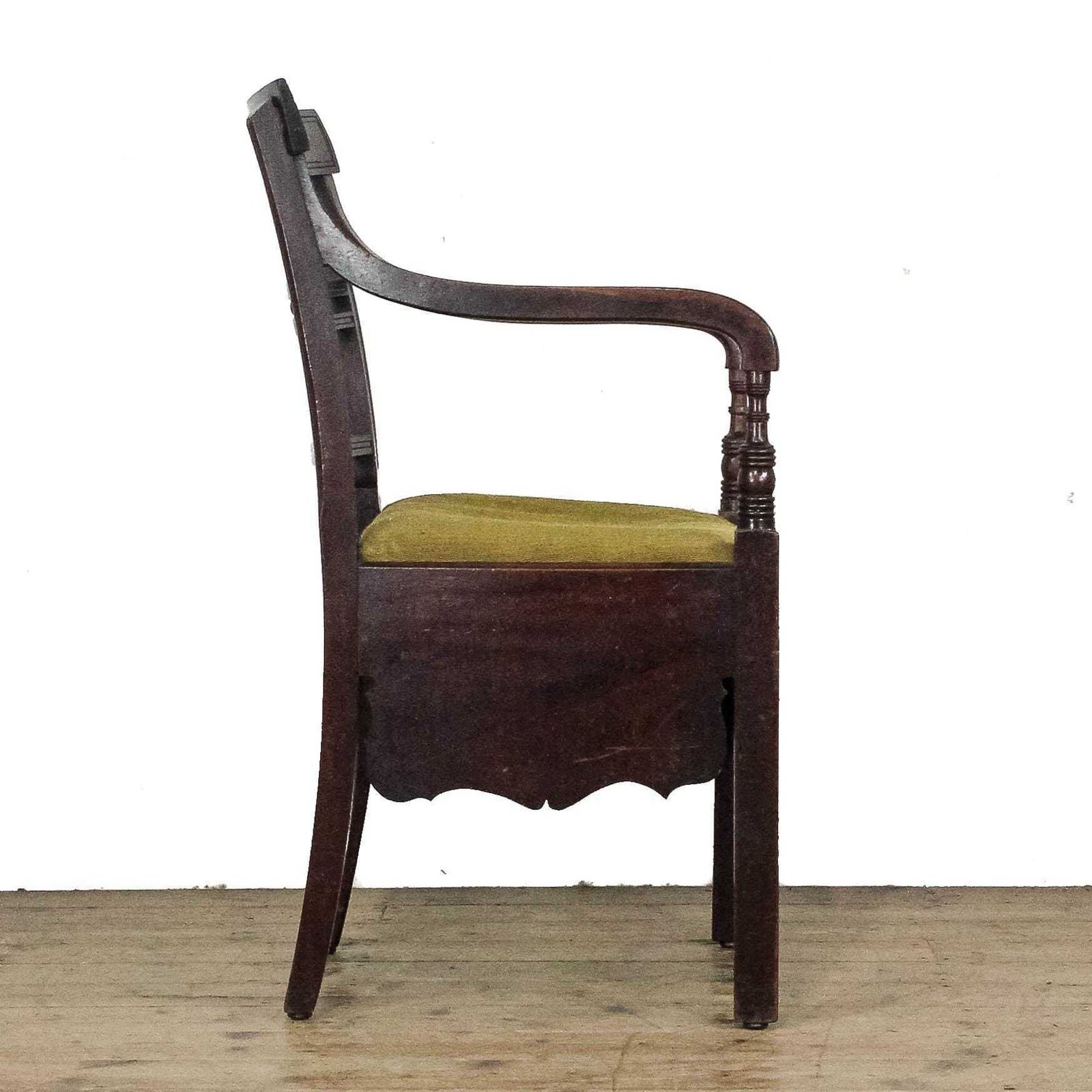 Antique 18th Century Oak Commode Armchair | Antique Chair | Armchair | Antiques | Commode (M 6750) photo vinterior