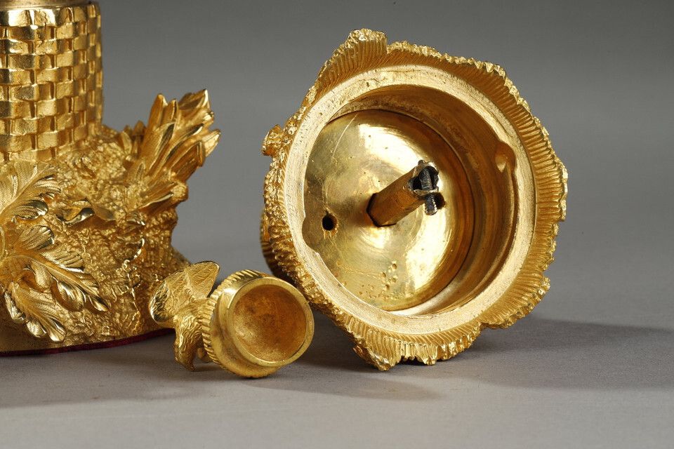 2771.0 Rare Freemason Inkwell In Gilt Bronze And Beehive Shape, 19th Century photo