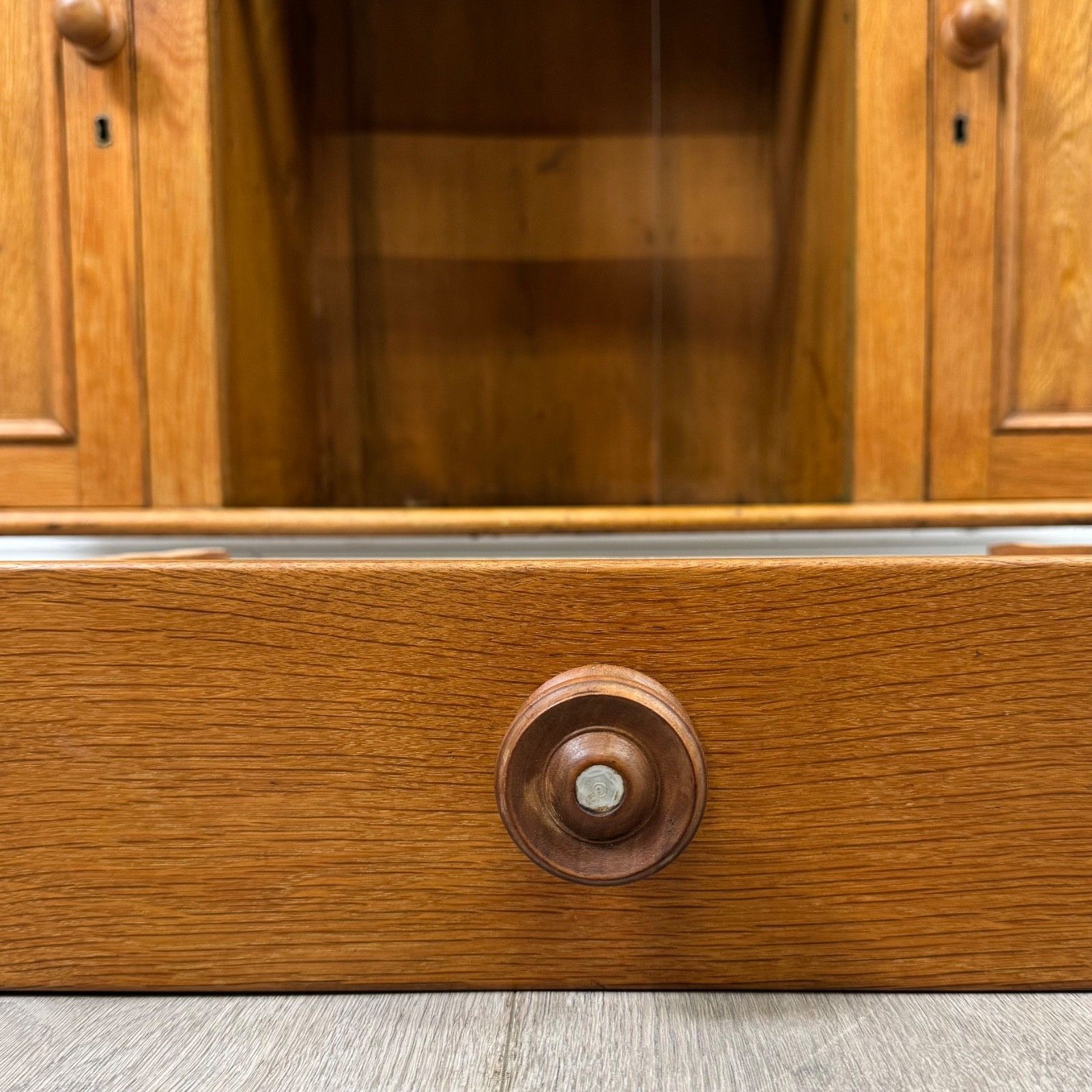 1250.0 Antique 19th Century Fine Quality Welsh Dresser In Light Oak ( Af 5232 ) photo