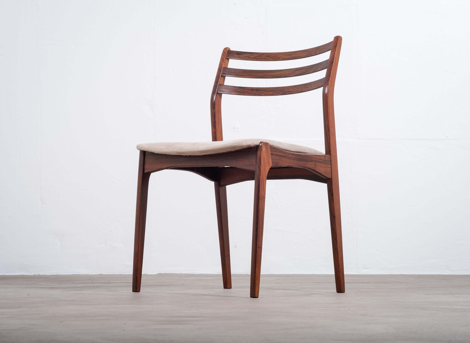 photo furniture Palissander Eetkamerstoelen Van Vestervig Eriksen Voor Brdr. Tromborg, Denemarken, Jaren 1960