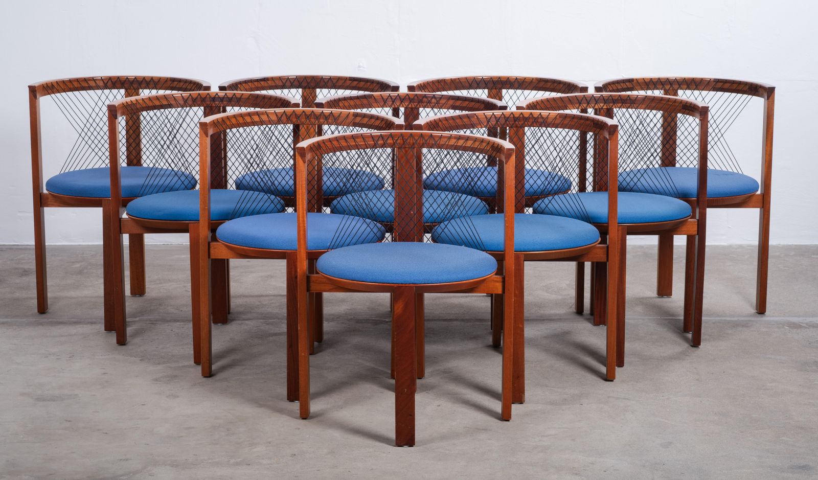 "String" Eetkamerstoelen Van Niels Jørgen Haugesen Voor Tranekær, Denemarken, Jaren 1980 photo for sale