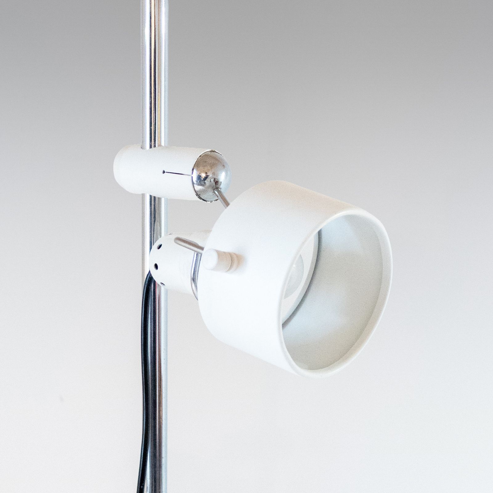 Lighting Mid Century Modern White Metal Floor Lamp By Elio Martinelli, 1970s photo