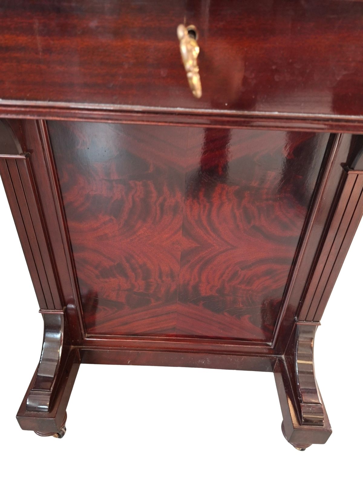 Elegante Scrittoio "Davenport" In Mogano photo for sale