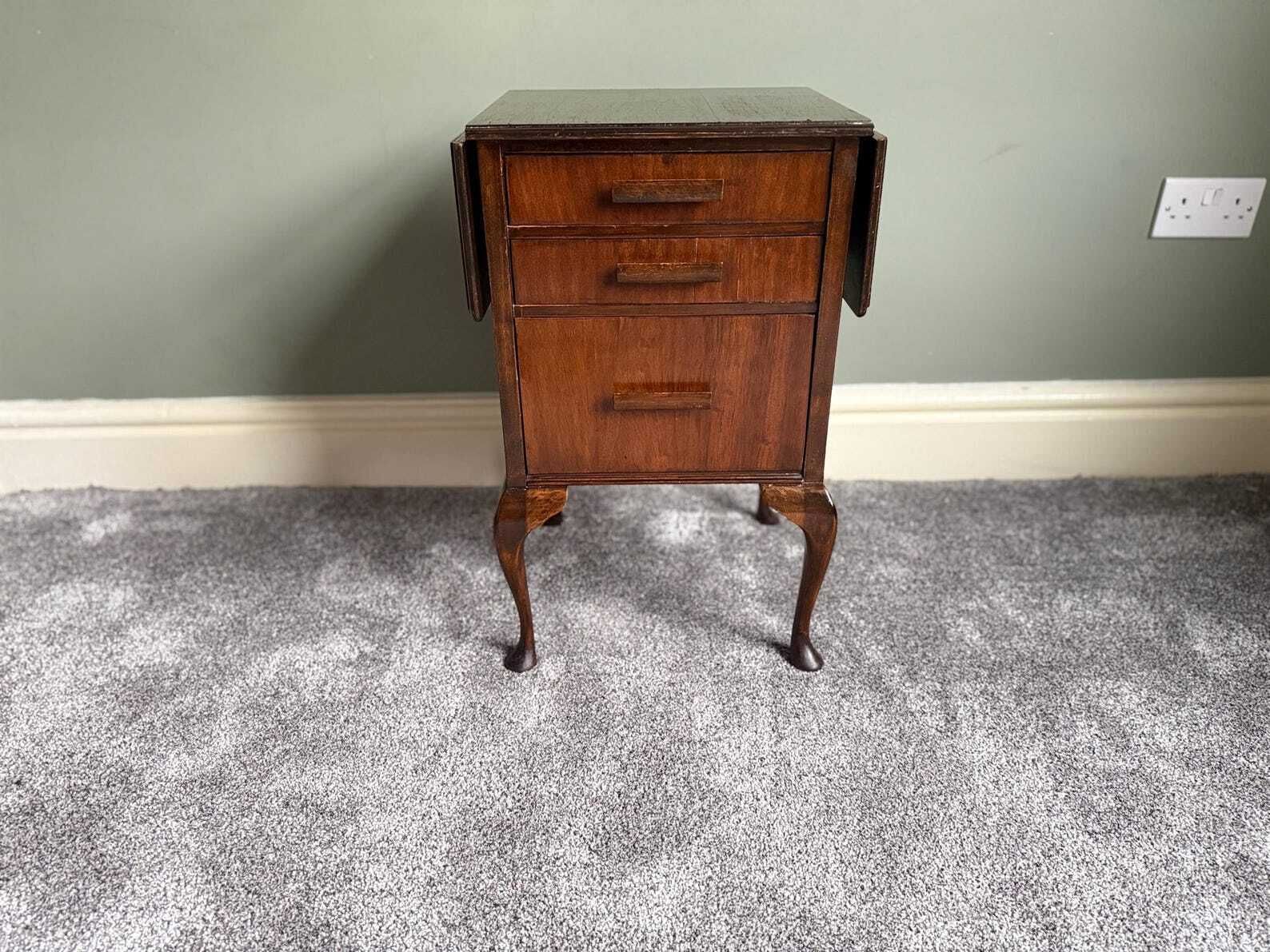 155.0 Vintage Solid Oak Folding Drop Leaf Table Antique Bedside Table Drop Leaf Occasional Side Table photo