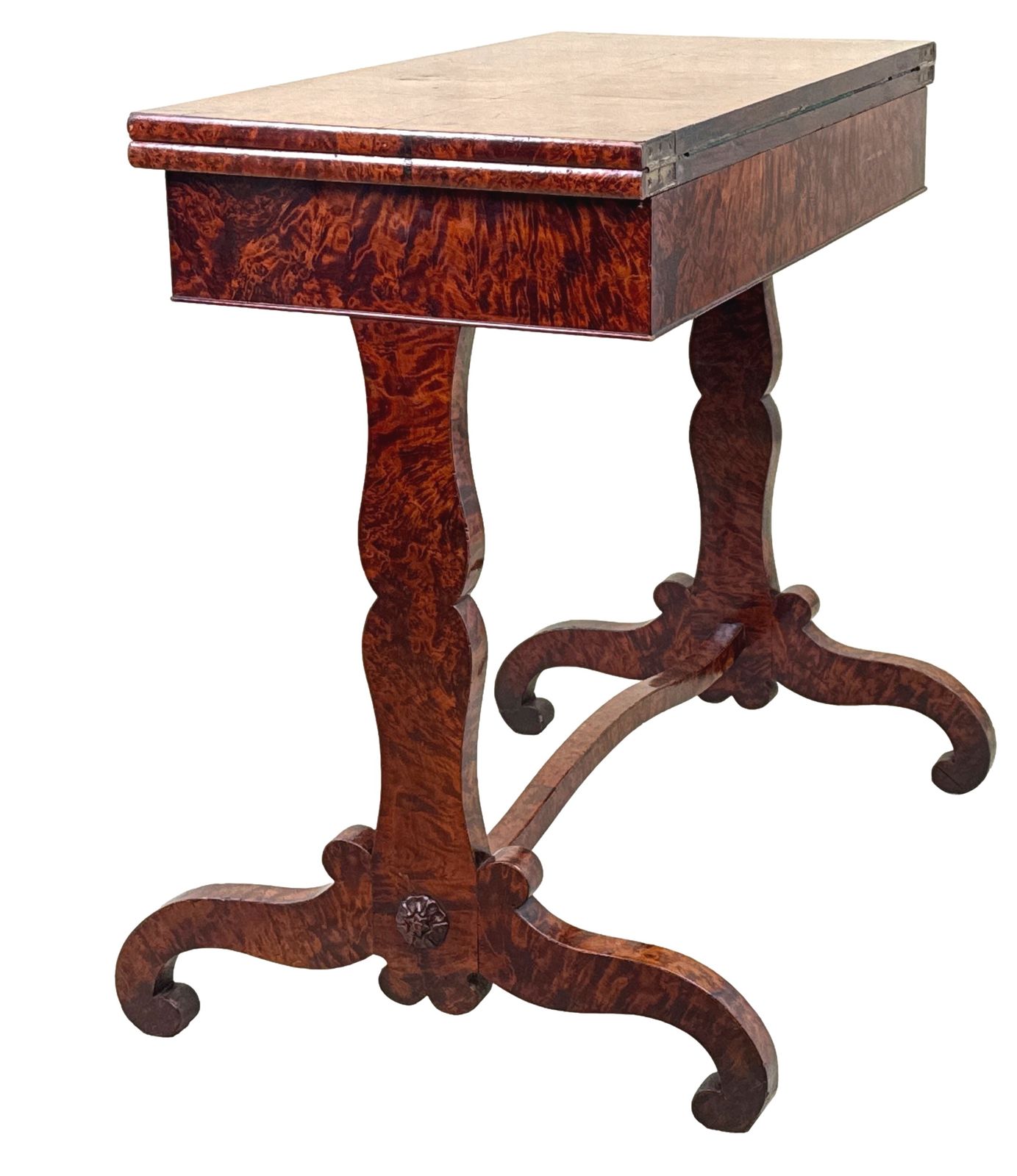 19th Century Thuya Wood Card Games Table (England, Circa 1840) photo furniture