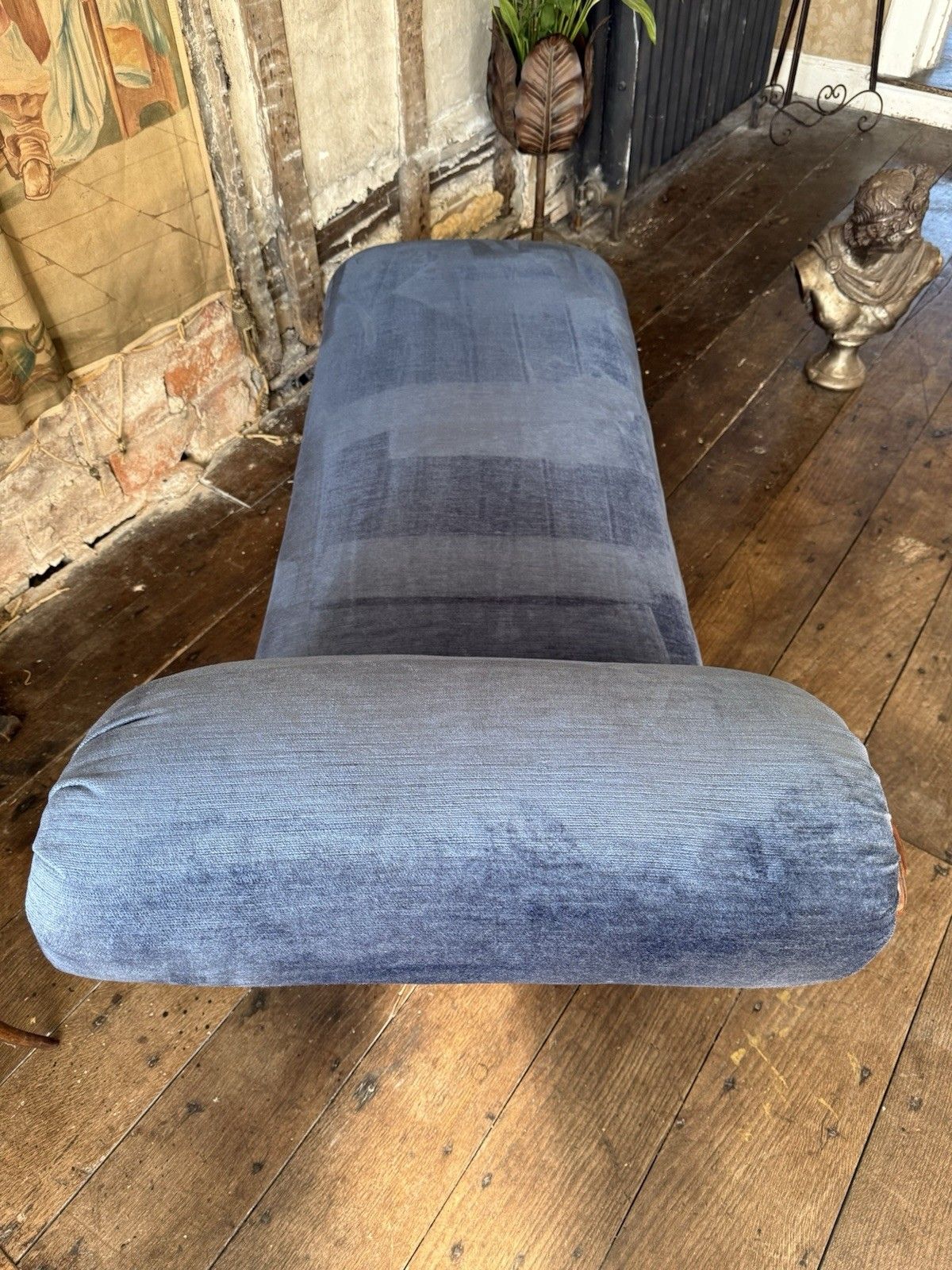 Rare Elegant Antique Walnut Carved Blue Statement French Chaise Longue Daybed photo buy