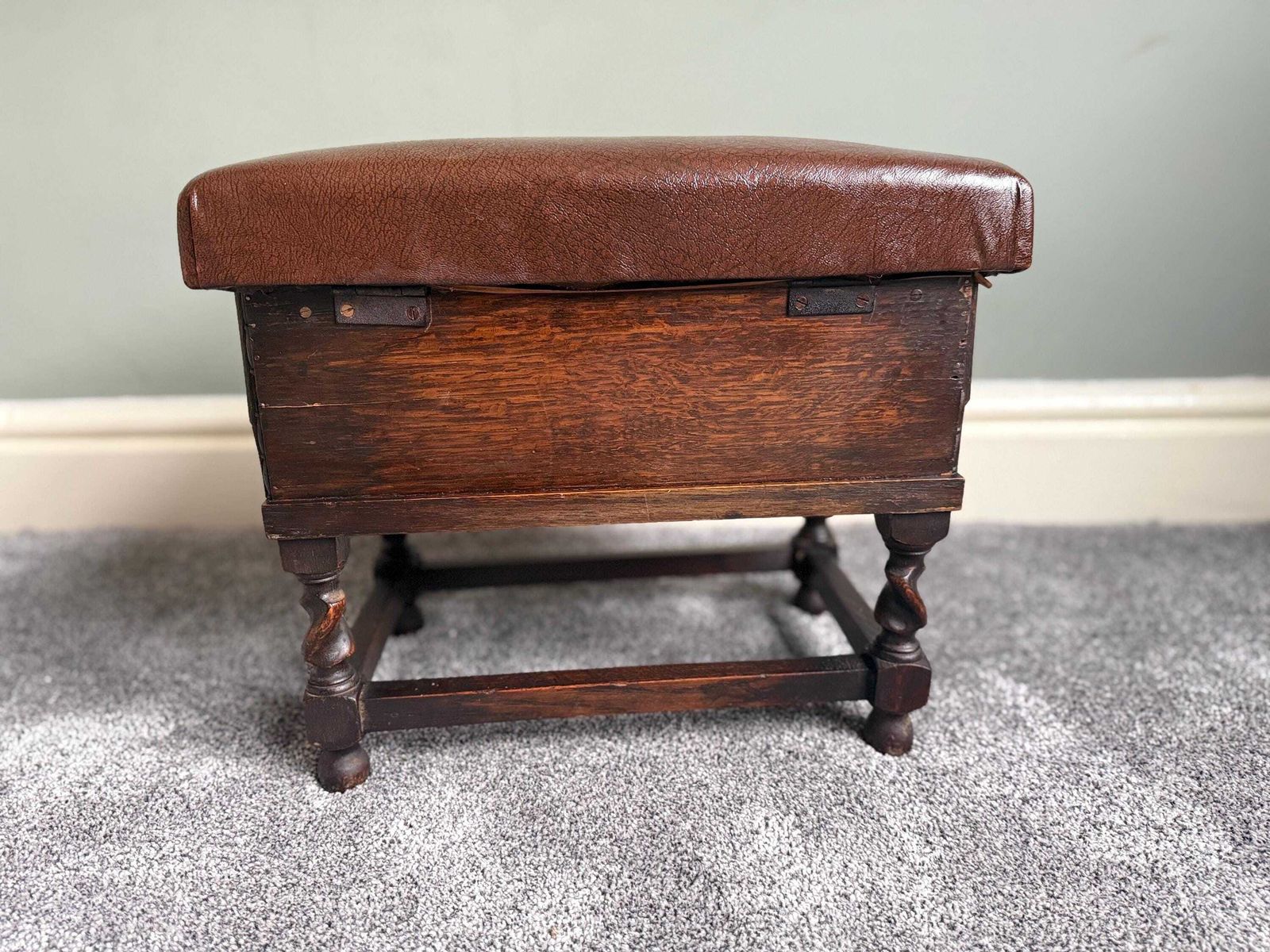 Furniture Vintage Upholstered Stool With Storage Dressing Table Stool photo