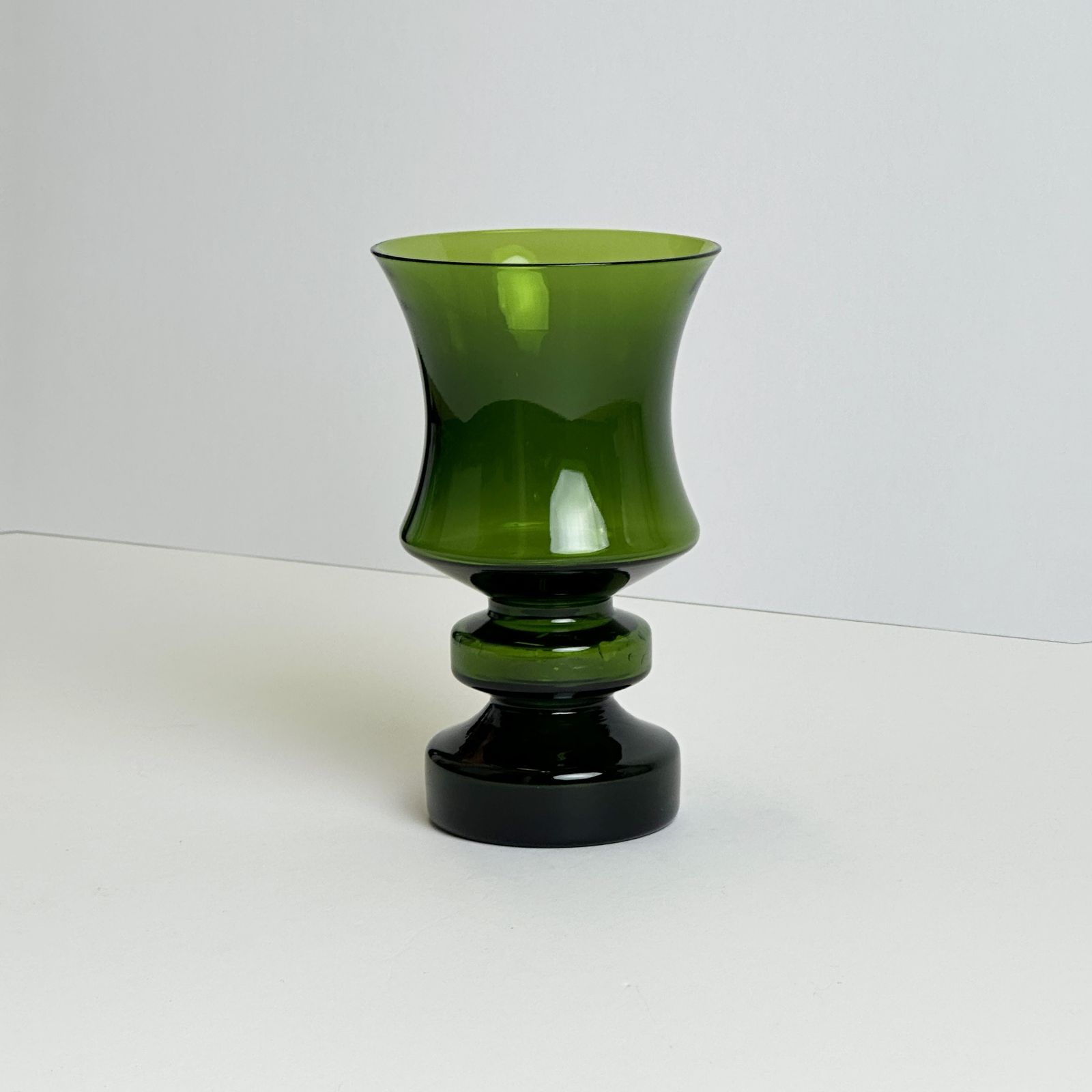 photo furniture Mid Century Hooped Green Glass Vase By Tamara Aladin For Riihimaki, Finland, 1960s