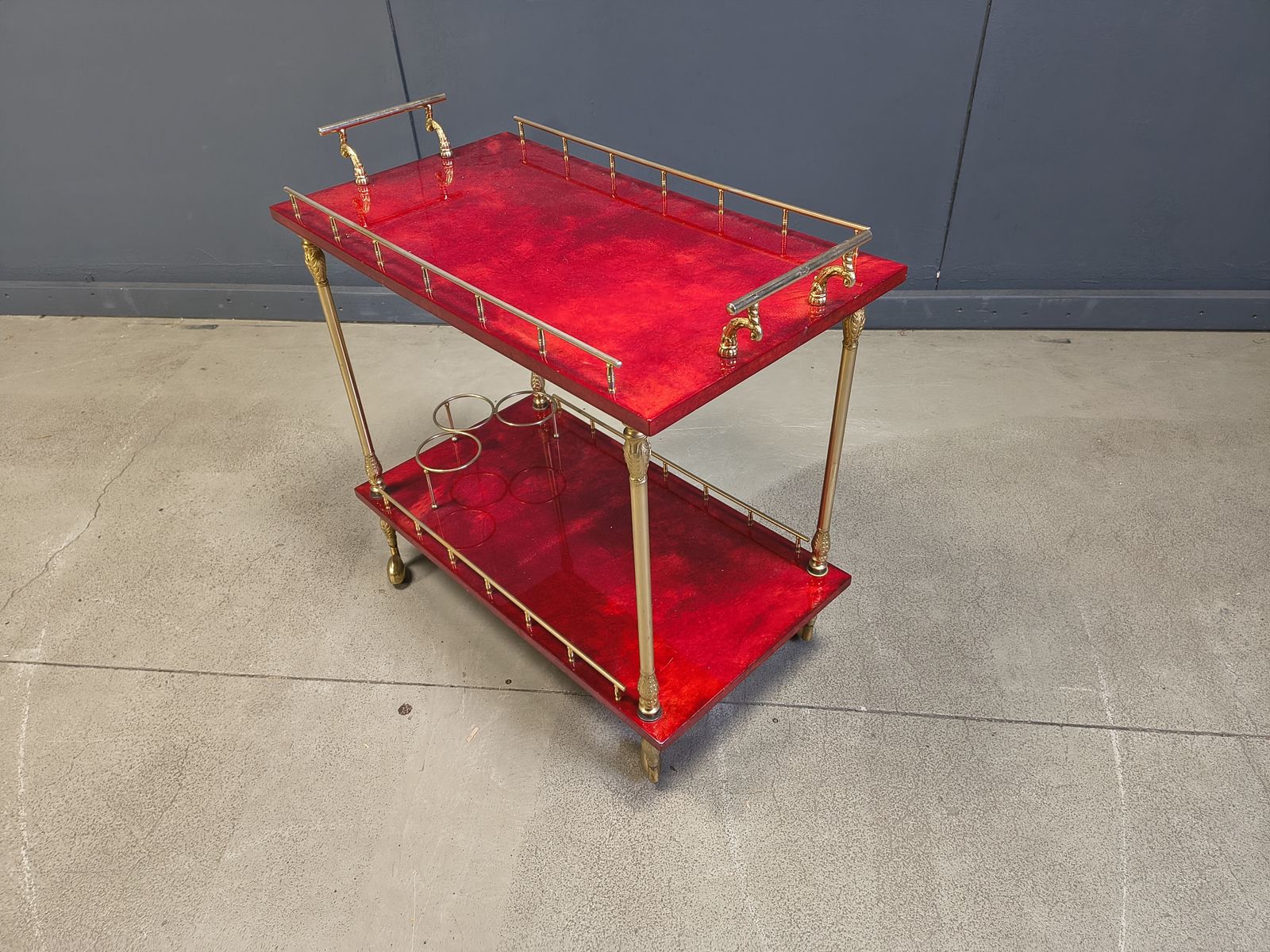 Rare Italian Lacquered Goatskin / Parchment Serving Bar Cart By Aldo Tura, 1960s photo vintage