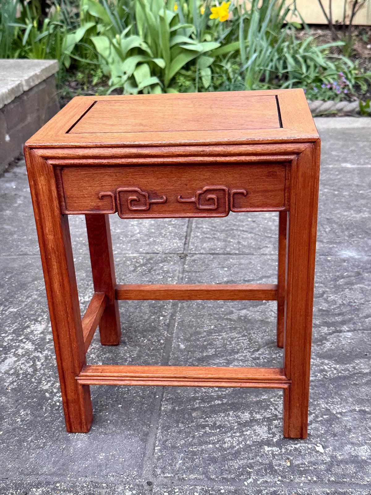 Vintage Chinoiserie Table Hardwood Oriental Inspired Side Accent Table, Plant Stand photo Furniture