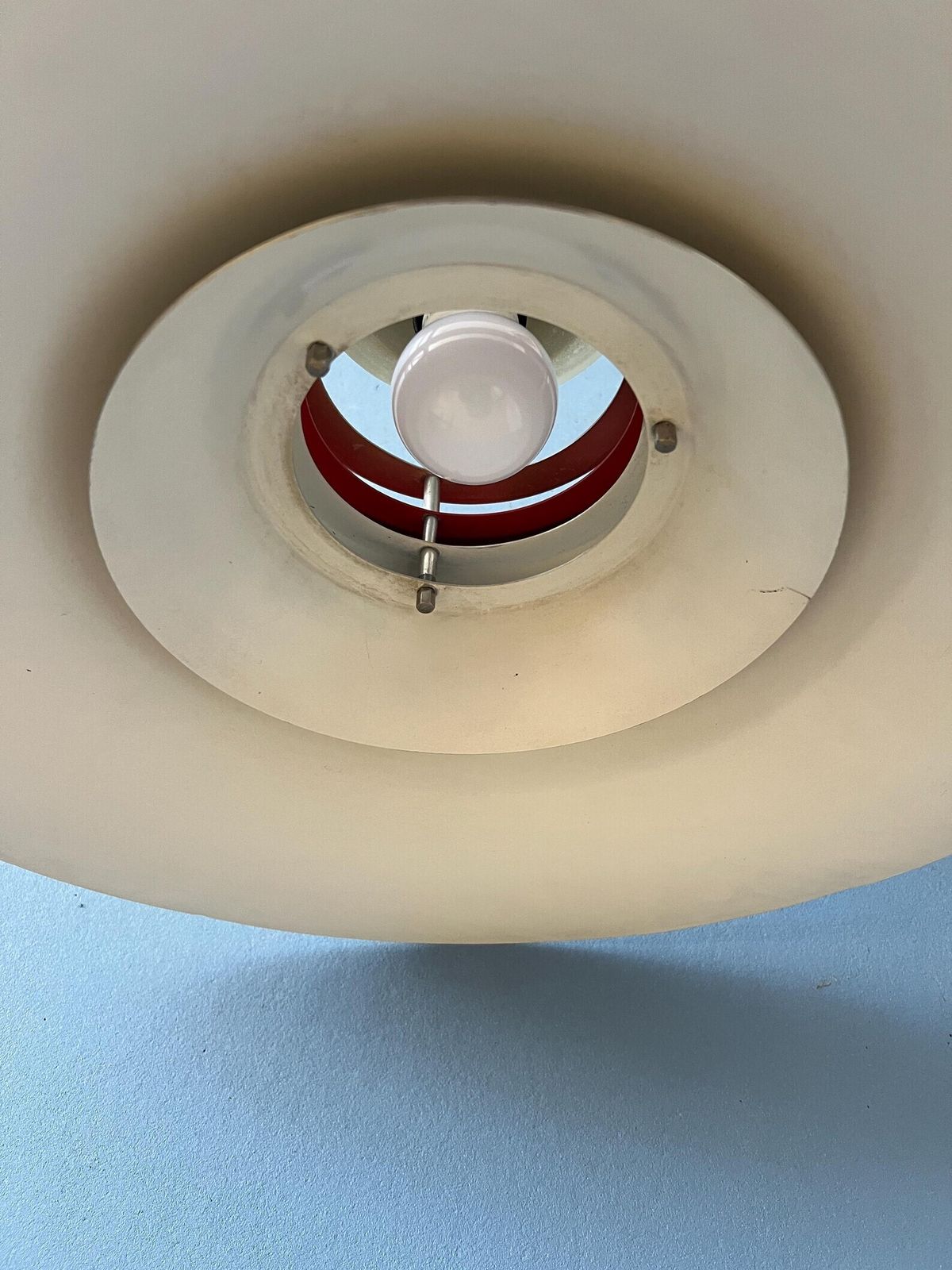 photo buy Grote Vliegende Schotel Ufo Hanglamp Met Oranje Licht
