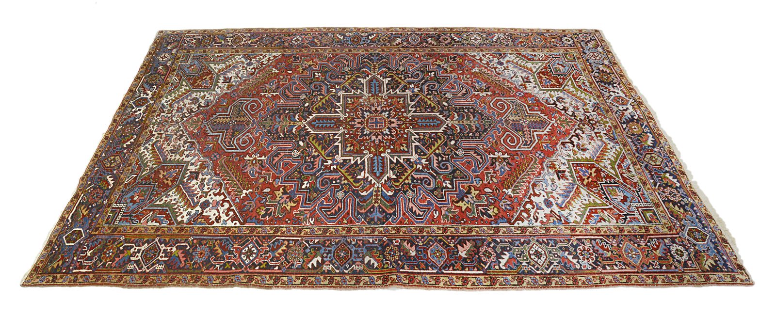 Antique Heriz Carpet 325x231 Cm Ca.1920 photo for sale