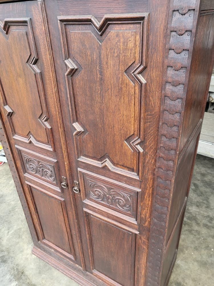 photo buy Antique Dark Oak Panelled Carved 2 X Door Wardrobe