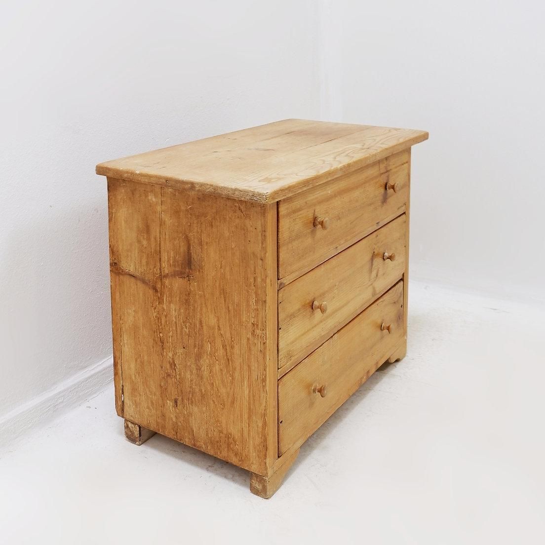 649.0 Small Antique Chest Of Drawers In Solid Wood With 3 Drawers photo