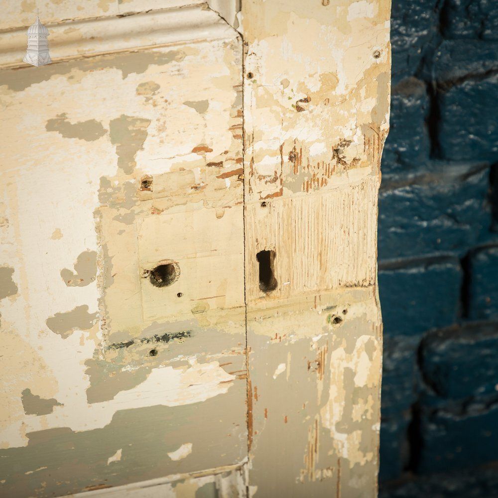 Moulded 6 Panel Door, Reclaimed, Distressed Beige, Period Layout photo 260.0