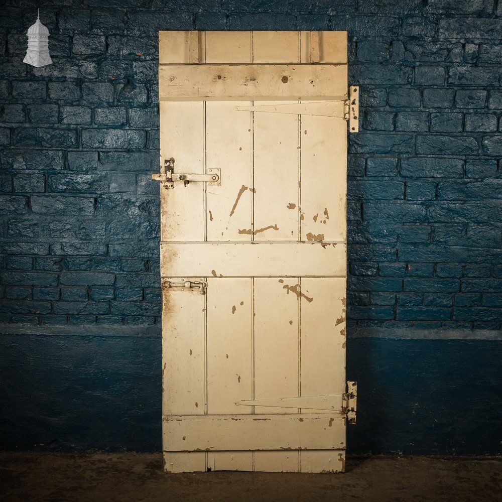 photo buy Reclaimed Cottage Door, Plank & Ledge