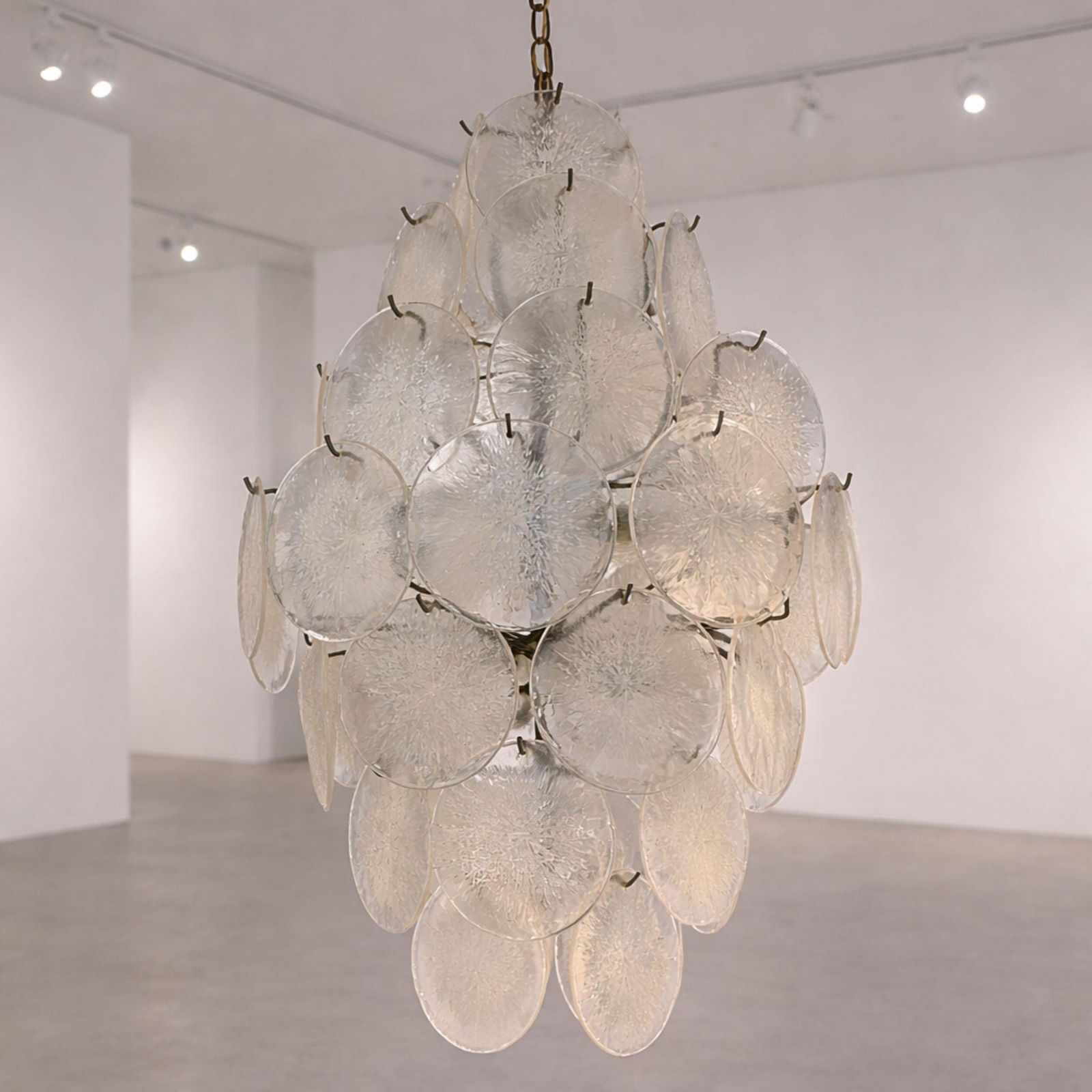 1970s Mid Century Modern Murano Glass Chandelier In The Style Of Vistosi, Italy photo vintage