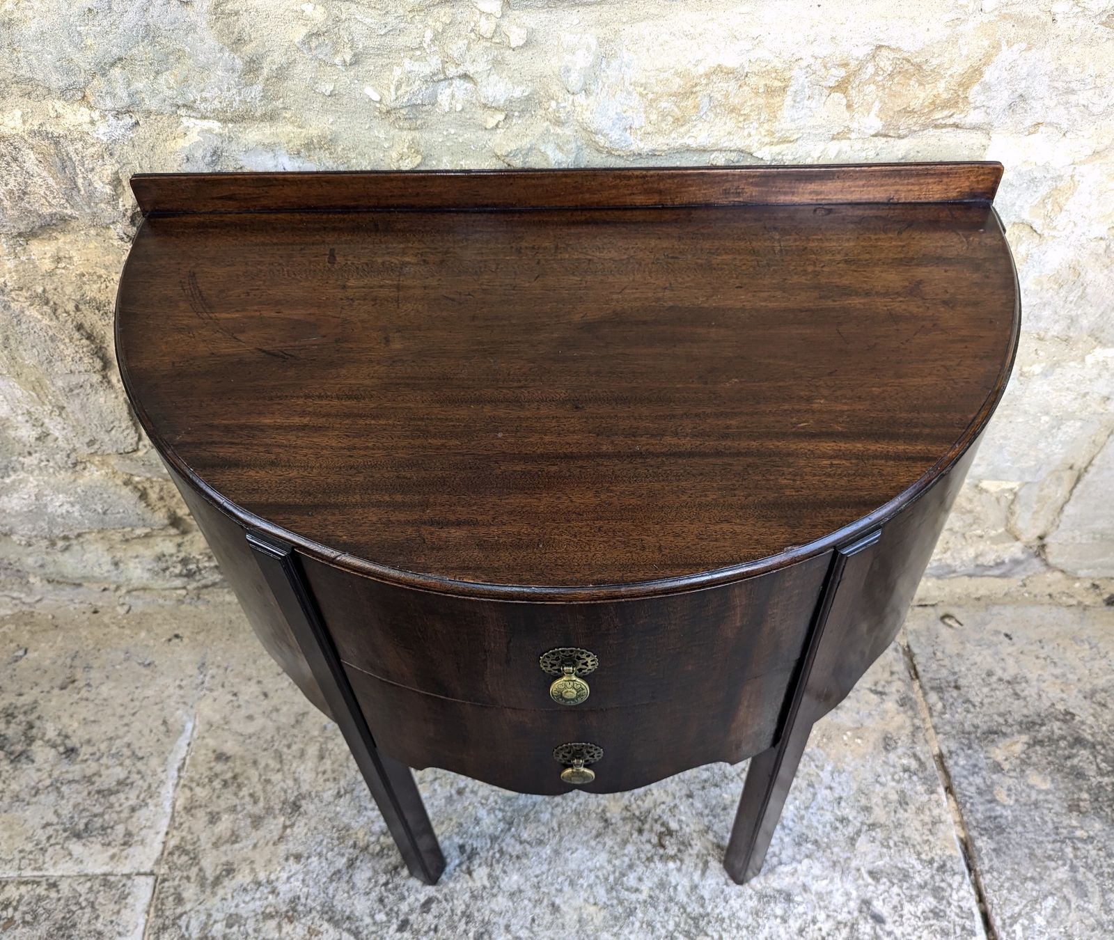 photo vinterior Georgian Mahogany Demi Lune Console With Drawers