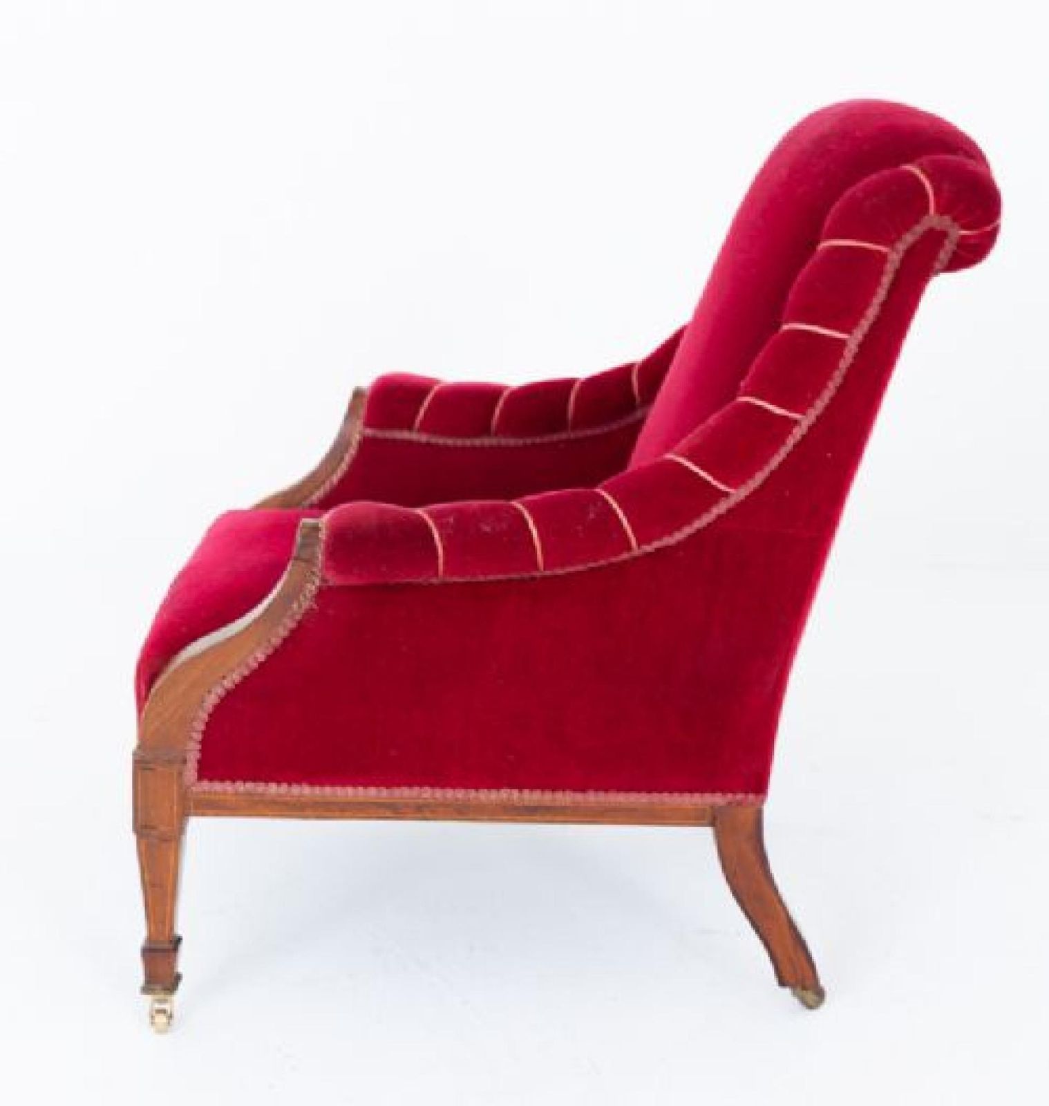 Sheraton Club Chair Seat Revival 1900. photo Furniture