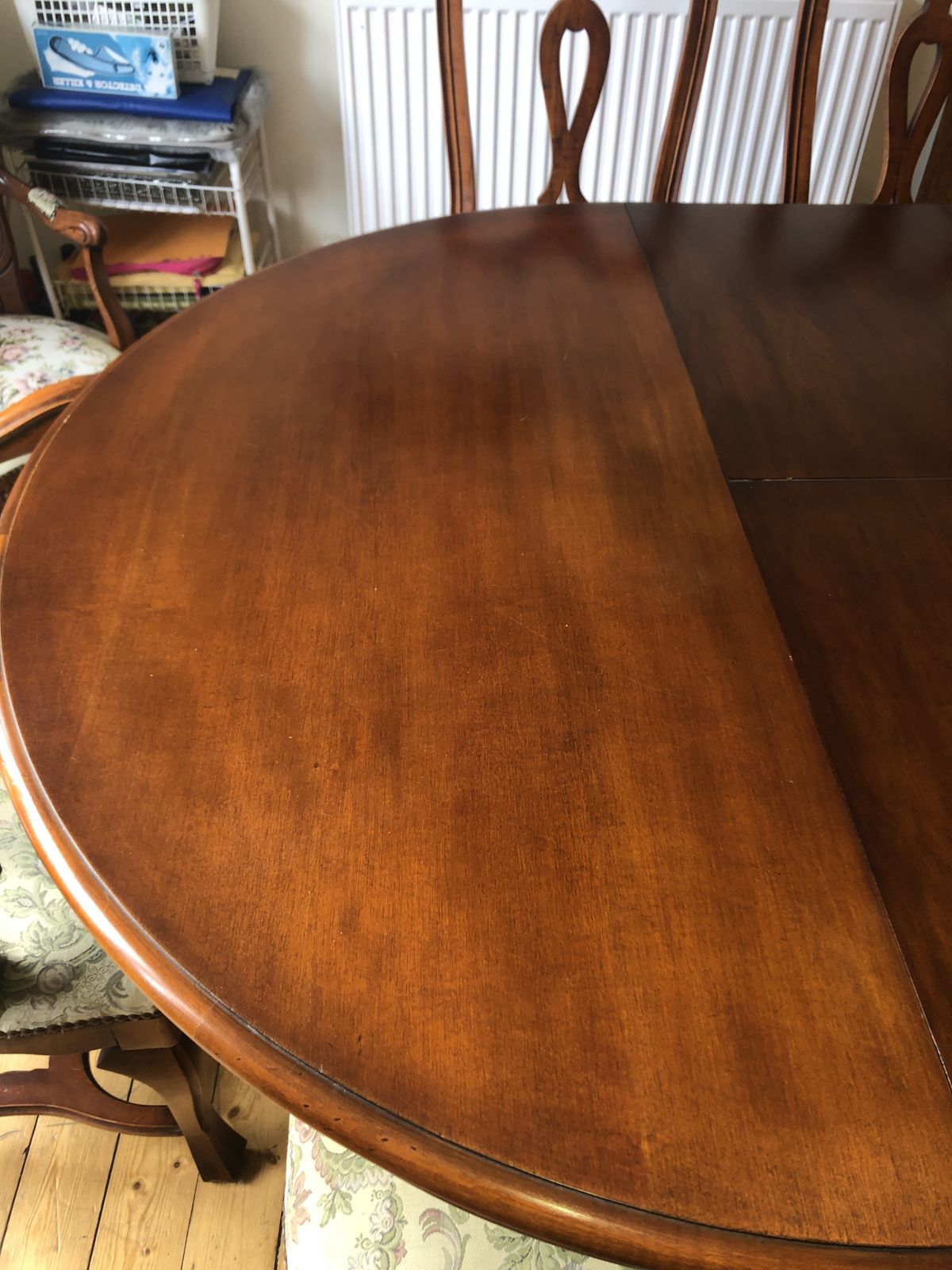 photo vintage Italian Walnut Dining Suite – Modenese Adriano (Mma) – Harrods – Art. 915
