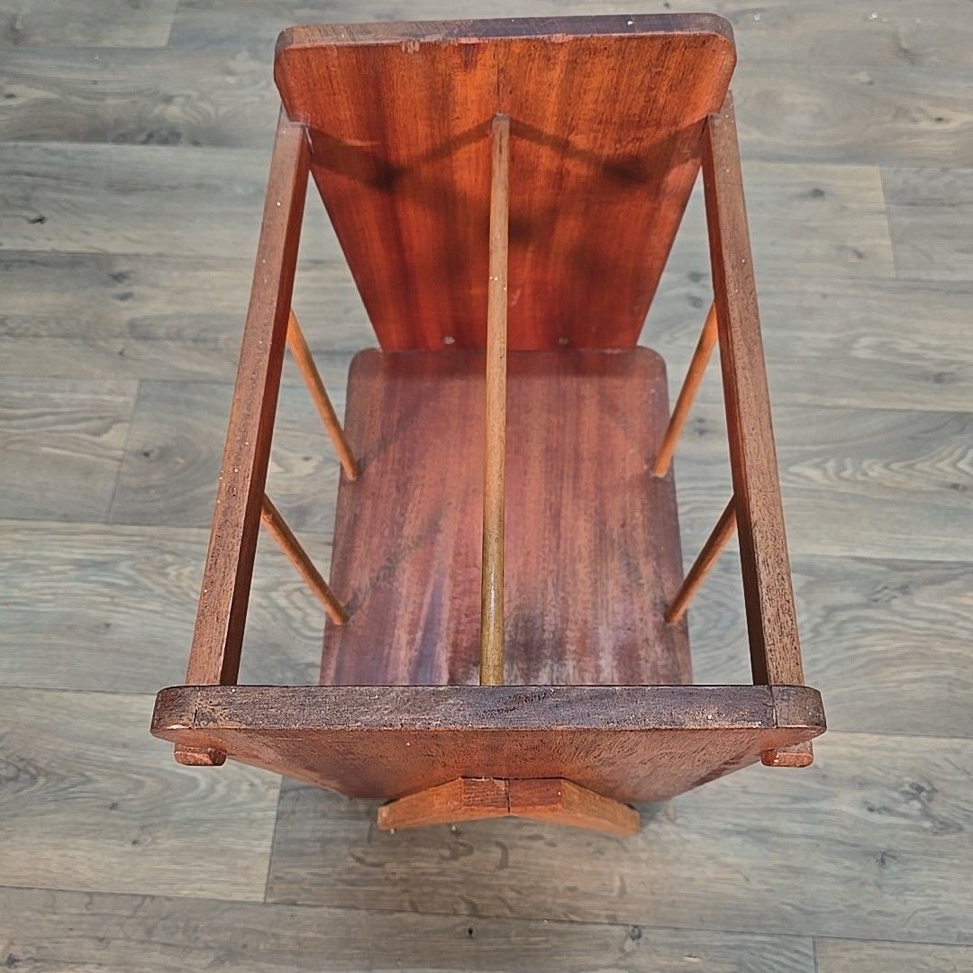 Vintage Wooden Magazine Rack – Mid Century Splayed Leg Design Paper Holder Retro photo 60.0