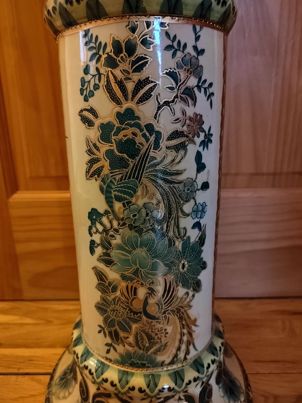 Vintage Jardiniere Plant Stand And Pot photo furniture