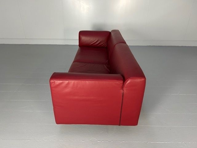 Cassina "250 Met" Large Sofa In Deep Red "Carminio" Pelle Scozia Leather photo vintage