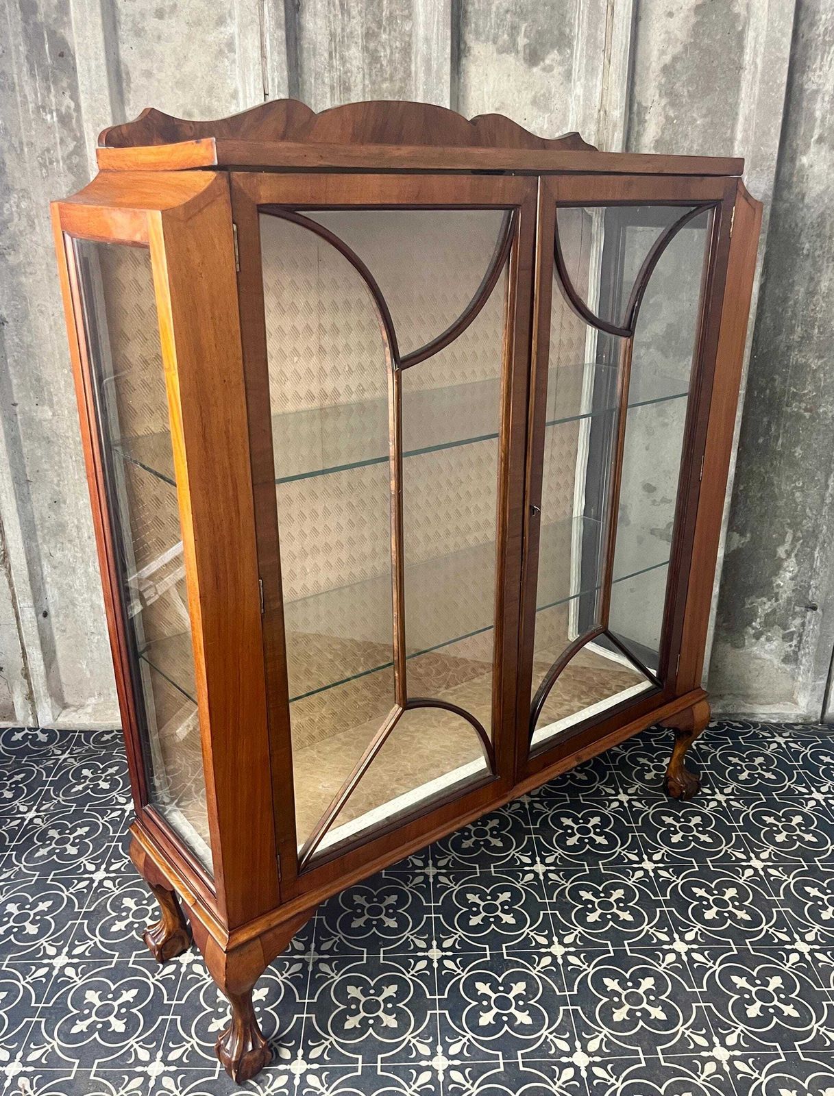 1930’s Walnut Mahogany Antique Art Deco Cocktail Display Cabinet photo Furniture