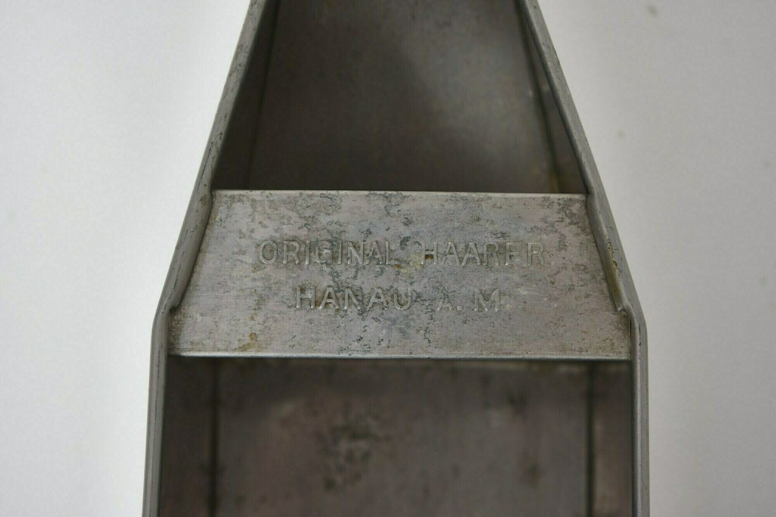 Chutes For Frankfurter Küche, By Bauhaus Designer Margarethe Schütte Lihotzky, Harrer Hanau photo buy
