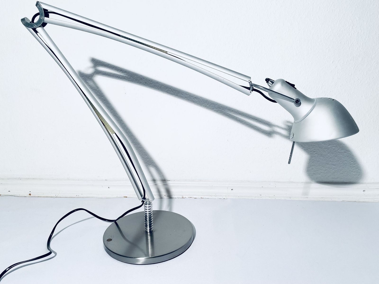 Lumina Naomi Designer Desk Lamp Italy Silver Aluminum / Home Office Decor 90s photo Lighting