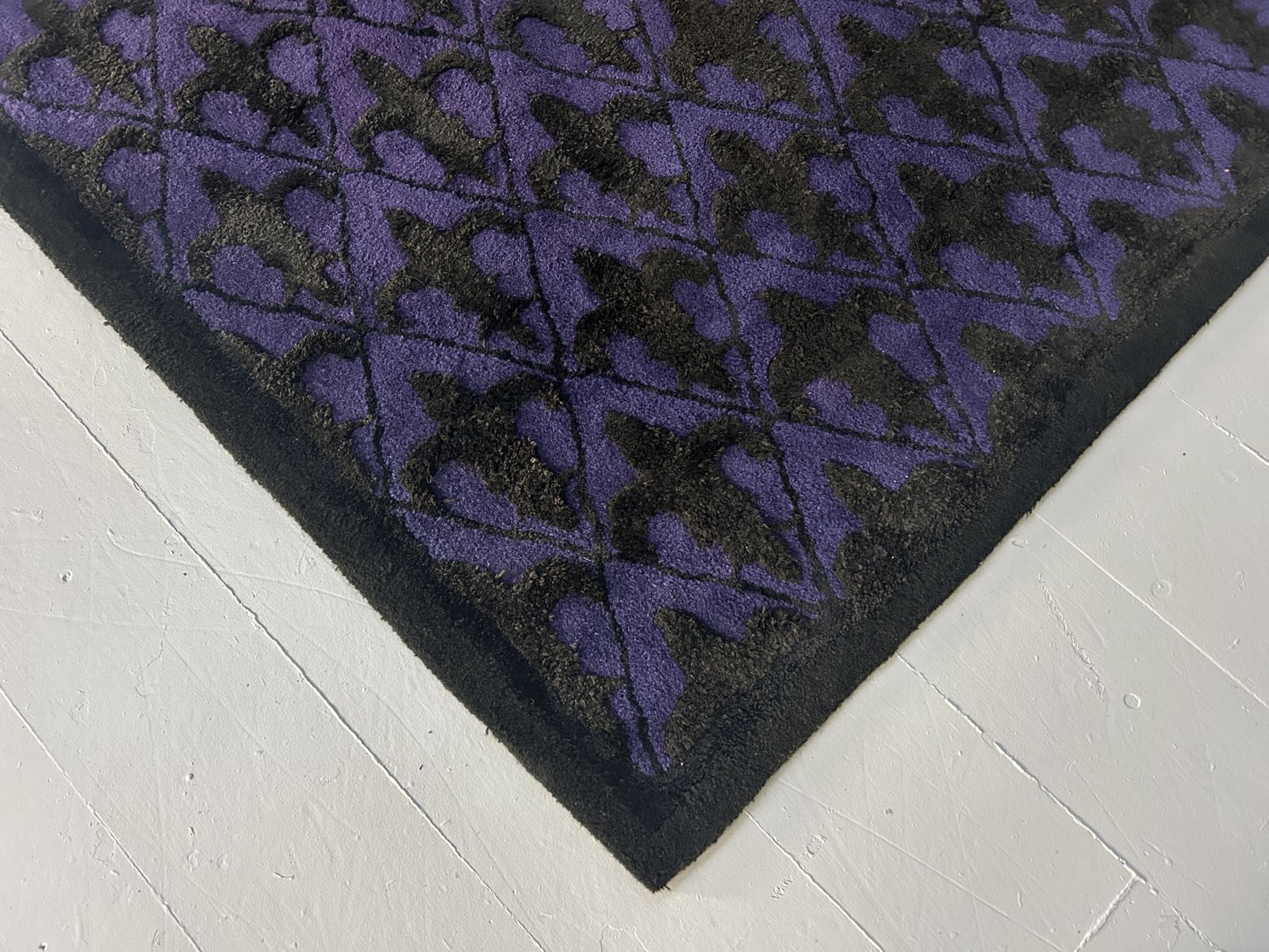 Pair Of Modern Design Black And Purple Motif Large Rugs In Wool   3m X 4m photo vinterior
