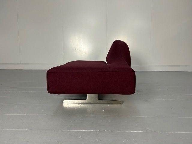 Cassina "276 Aspen" Sofa Chaise In Aubergine Purple Fabric photo 3400.0
